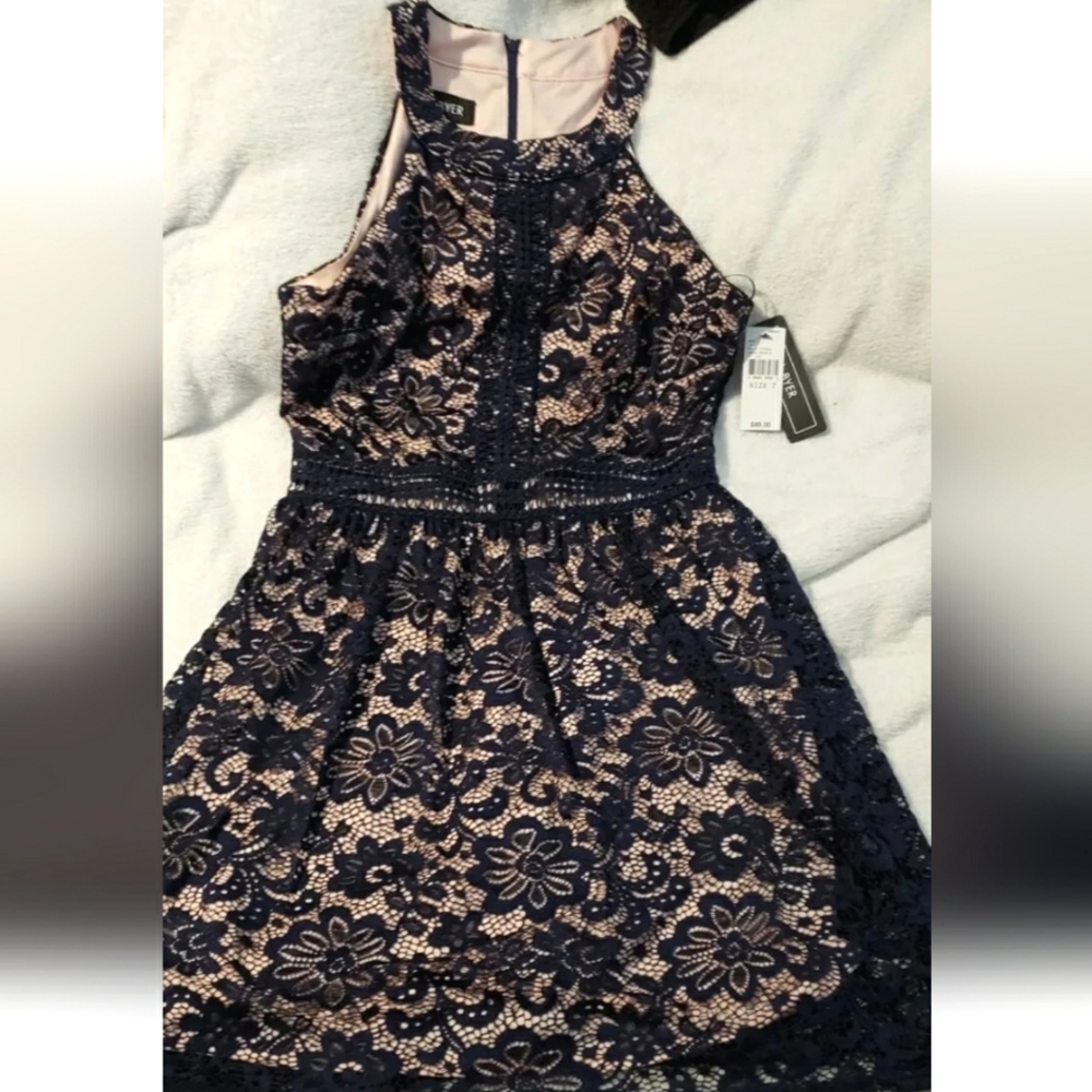 A. Beyer Navy Lace Shell w/Pink Lining Sleeveles Dress Size 7 style #1177514 NWT